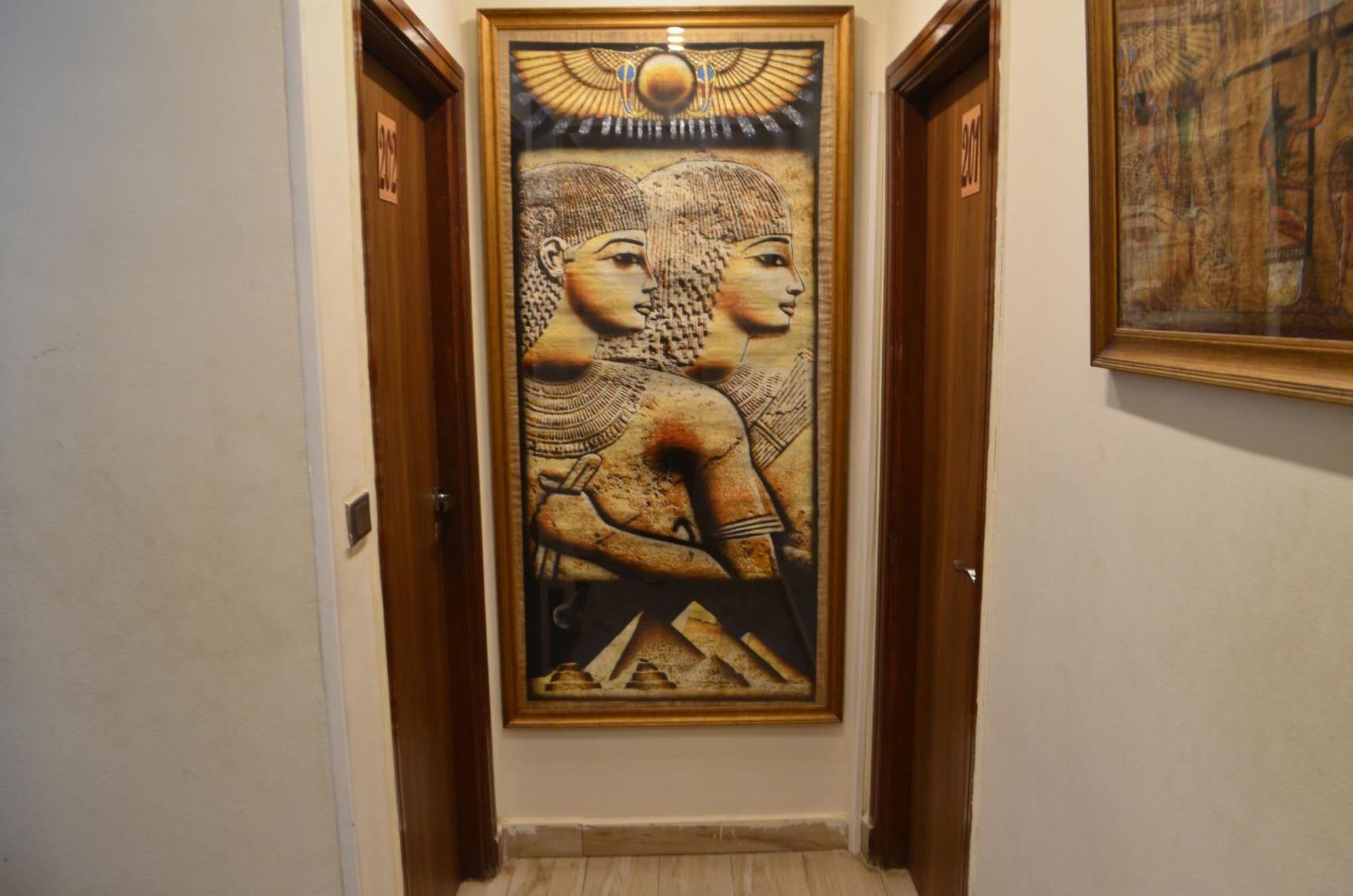 Queen Cleopatra Pyramids View Kafret el-Gabal エクステリア 写真